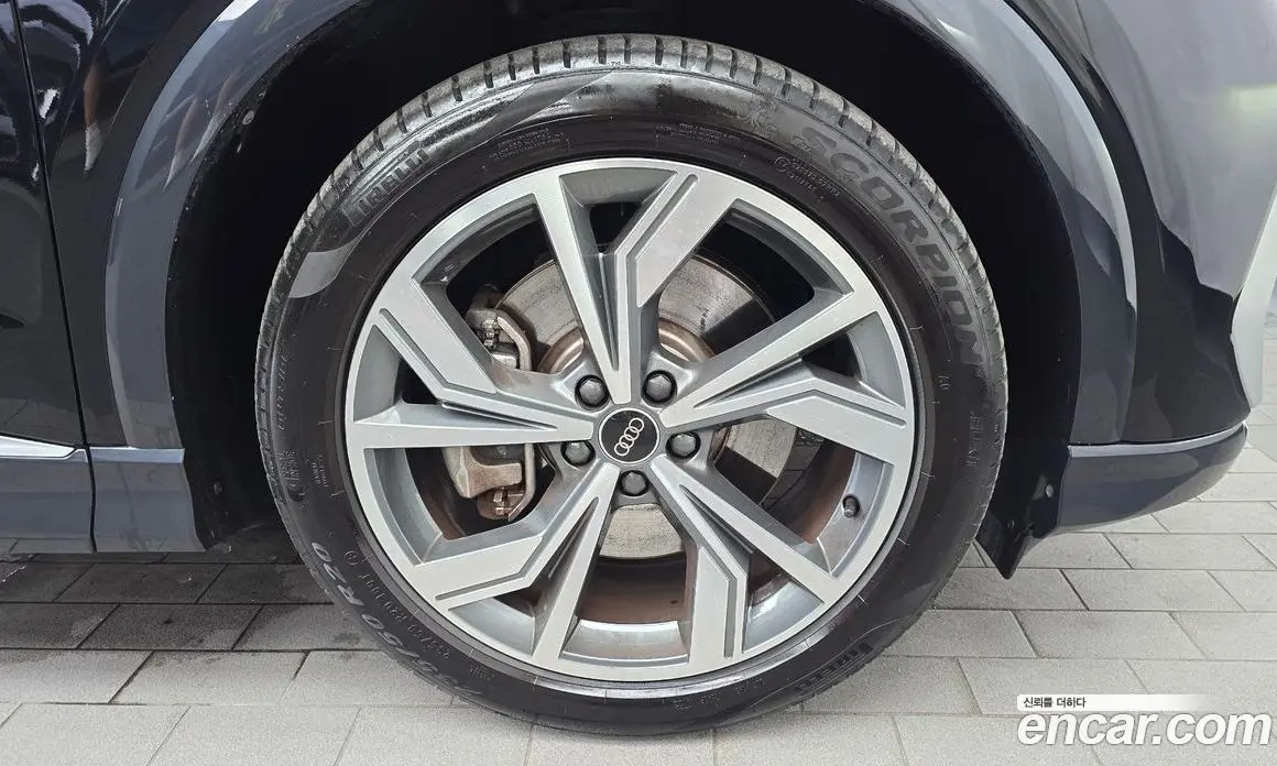 Audi Q4 e-tron 2022 0.1 автомат (гидро), фото 7