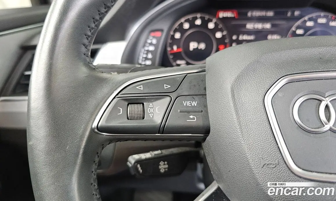 Audi Q7 2019 2.0 автомат (гидро), фото 16