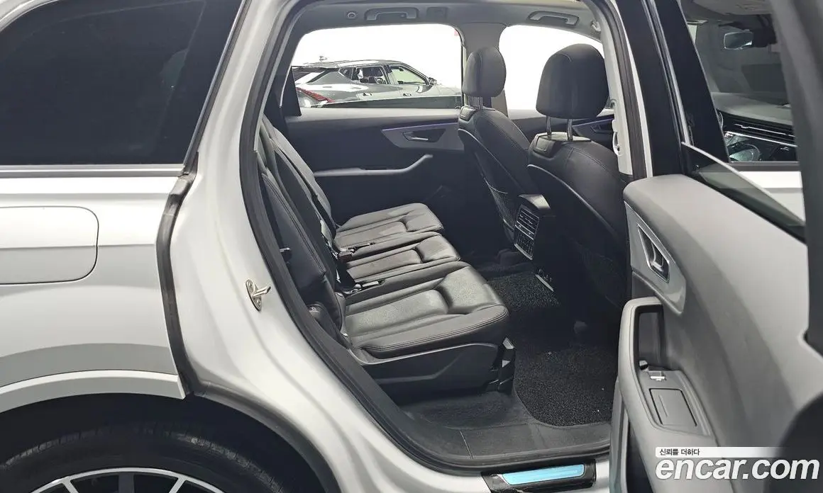 Audi Q7 2021 3.0 автомат (гидро), фото 16 Audi Q7 2021 3.0 автомат (гидро), фото 16