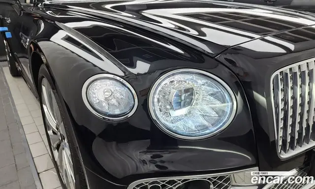 Bentley Flying Spur 2022 4.0 автомат (гидро), миниатюра 8 Bentley Flying Spur 2022 4.0 автомат (гидро), миниатюра 8