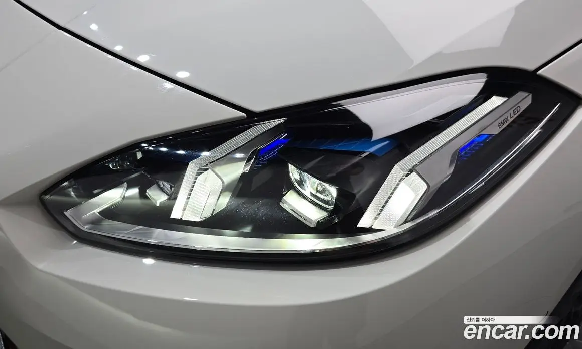 BMW 1 серия 2025 2.0 автомат (гидро), фото 7 BMW 1 серия 2025 2.0 автомат (гидро), фото 7