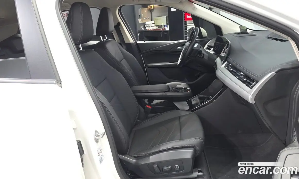 BMW 2 серия 2023 2.0 автомат (гидро), фото 17 BMW 2 серия 2023 2.0 автомат (гидро), фото 17