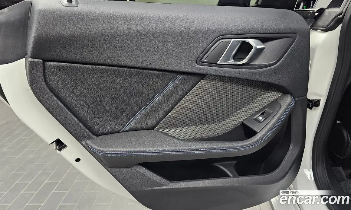 BMW 2 серия 2024 2.0 автомат (гидро), фото 15