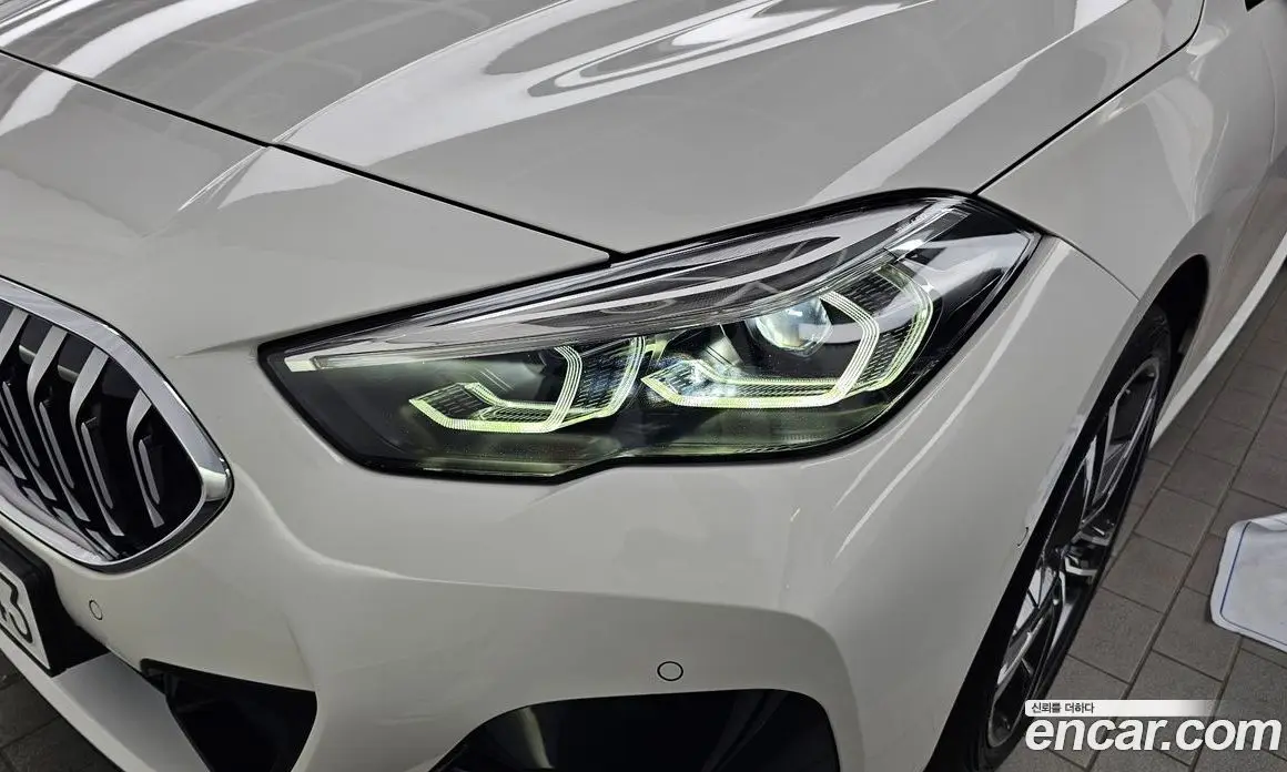 BMW 2 серия 2024 2.0 автомат (гидро), фото 8