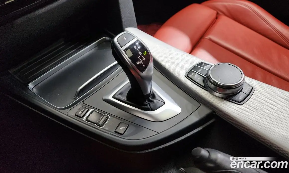 BMW 3 серия 2017 2.0 автомат (гидро), фото 11 BMW 3 серия 2017 2.0 автомат (гидро), фото 11