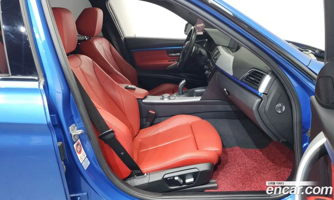 BMW 3 серия 2017 2.0 автомат (гидро), фото 15 BMW 3 серия 2017 2.0 автомат (гидро), фото 15