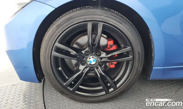 BMW 3 серия 2017 2.0 автомат (гидро), миниатюра 4 BMW 3 серия 2017 2.0 автомат (гидро), миниатюра 4