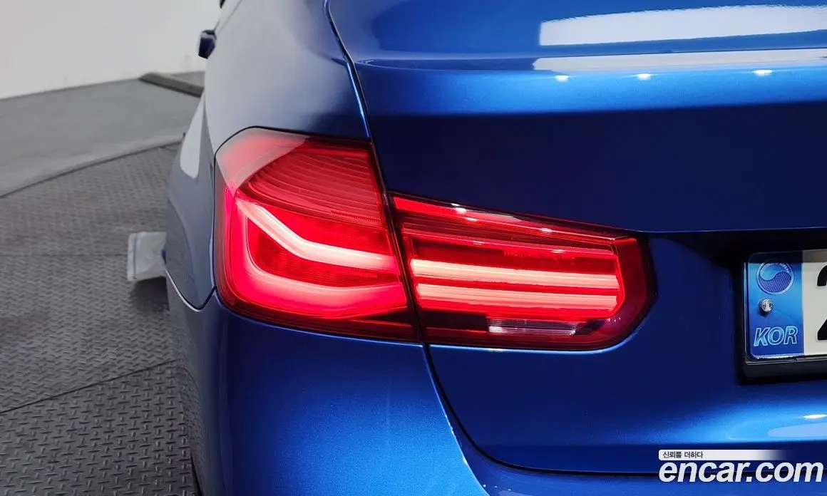 BMW 3 серия 2017 2.0 автомат (гидро), фото 8 BMW 3 серия 2017 2.0 автомат (гидро), фото 8
