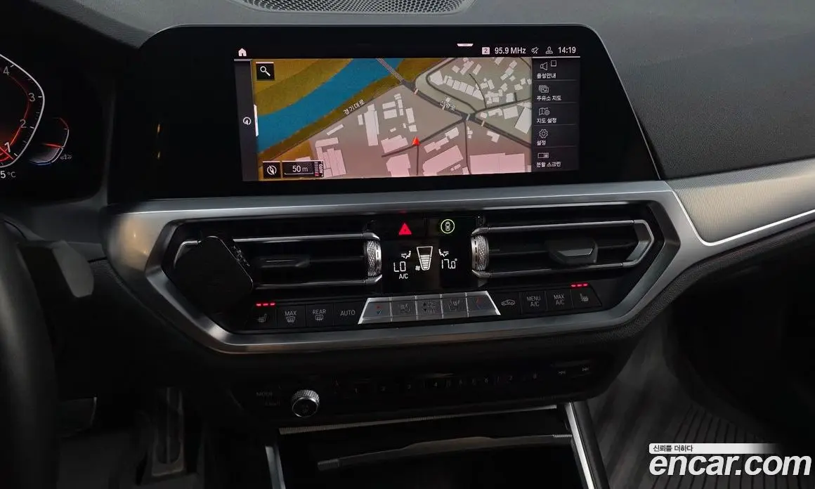 BMW 3 серия 2021 2.0 автомат (гидро), фото 20