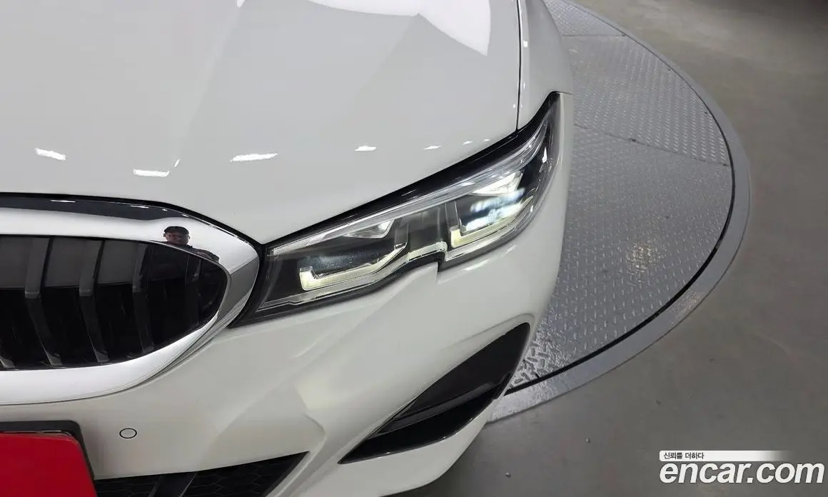 BMW 3 серия 2021 2.0 автомат (гидро), фото 8