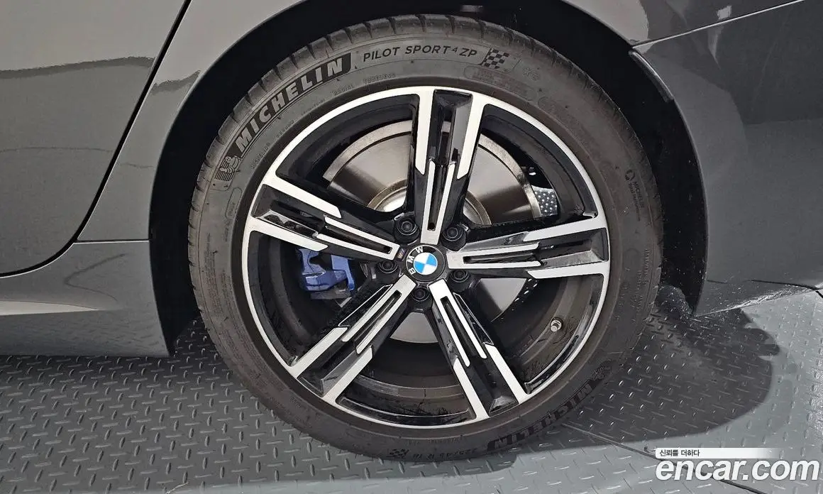 BMW 3 серия 2025 2.0 автомат (гидро), фото 6