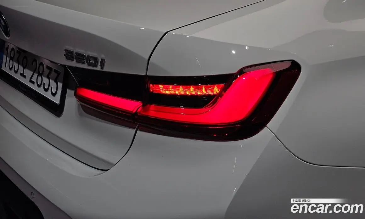 BMW 3 серия 2025 2.0 автомат (гидро), фото 9