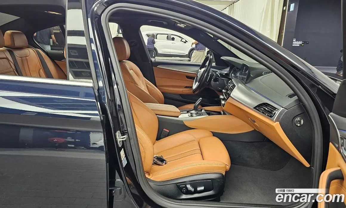 BMW 5 серия 2017 2.0 автомат (гидро), фото 16 BMW 5 серия 2017 2.0 автомат (гидро), фото 16