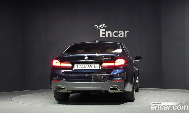 BMW 5 серия 2017 2.0 автомат (гидро), миниатюра 3 BMW 5 серия 2017 2.0 автомат (гидро), миниатюра 3