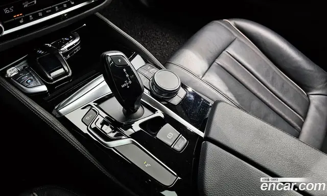 BMW 5 серия 2018 2.0 автомат (гидро), миниатюра 12