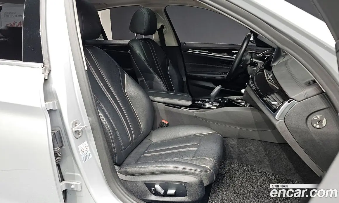 BMW 5 серия 2018 2.0 автомат (гидро), фото 13