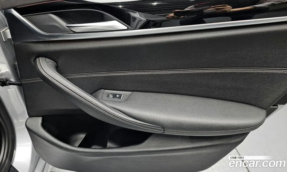 BMW 5 серия 2018 2.0 автомат (гидро), фото 15