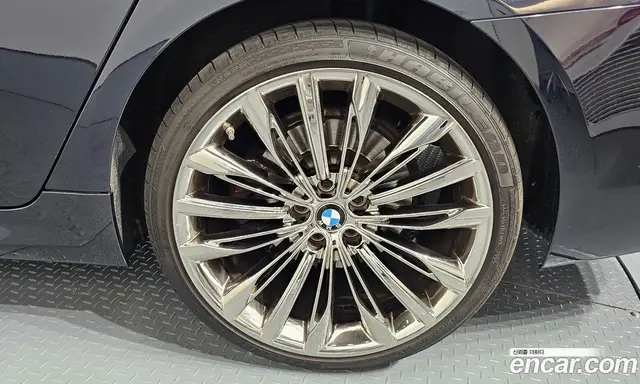 BMW 5 серия 2018 2.0 автомат (гидро), миниатюра 6 BMW 5 серия 2018 2.0 автомат (гидро), миниатюра 6