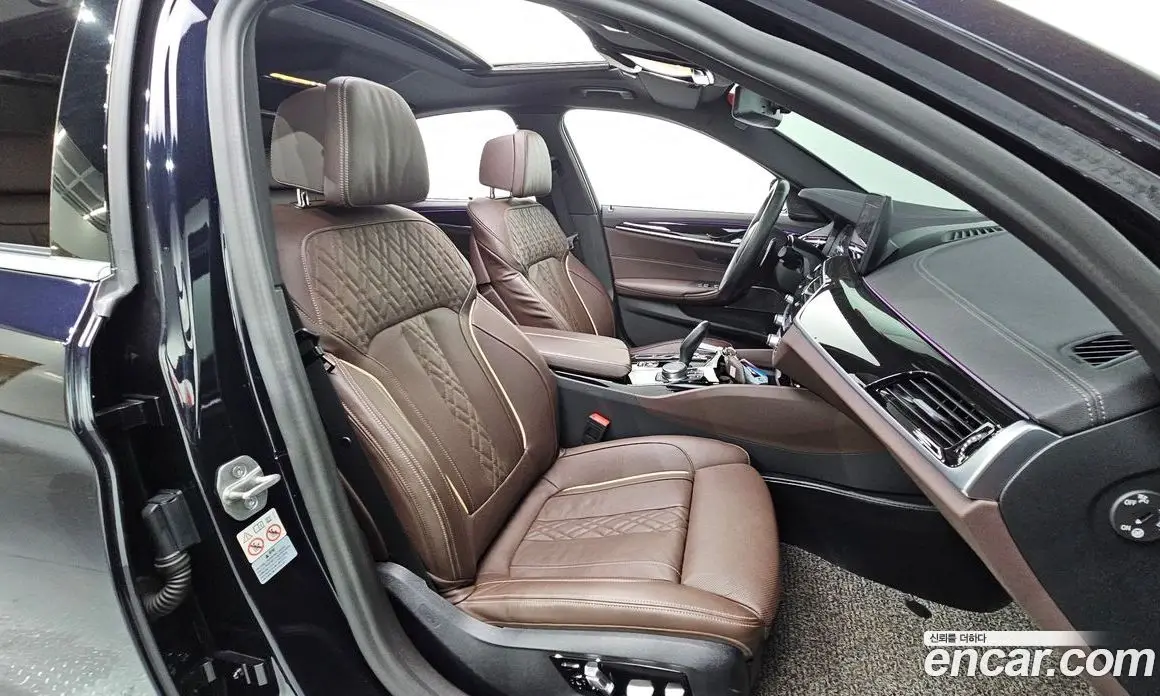 BMW 5 серия 2022 2.0 автомат (гидро), фото 16