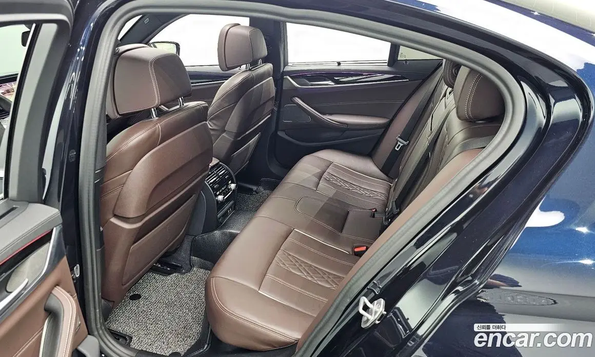 BMW 5 серия 2022 2.0 автомат (гидро), фото 17