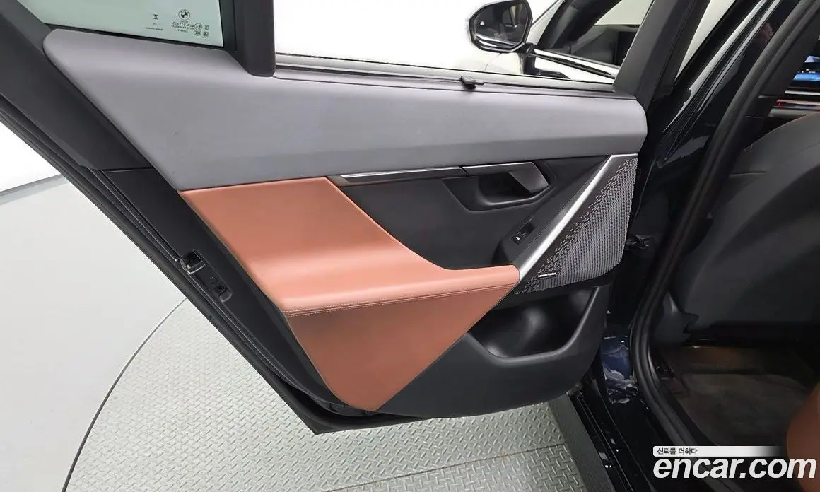 BMW 5 серия 2023 2.0 автомат (гидро), фото 14
