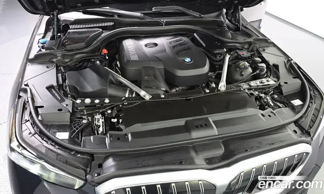 BMW 5 серия 2023 2.0 автомат (гидро), миниатюра 5