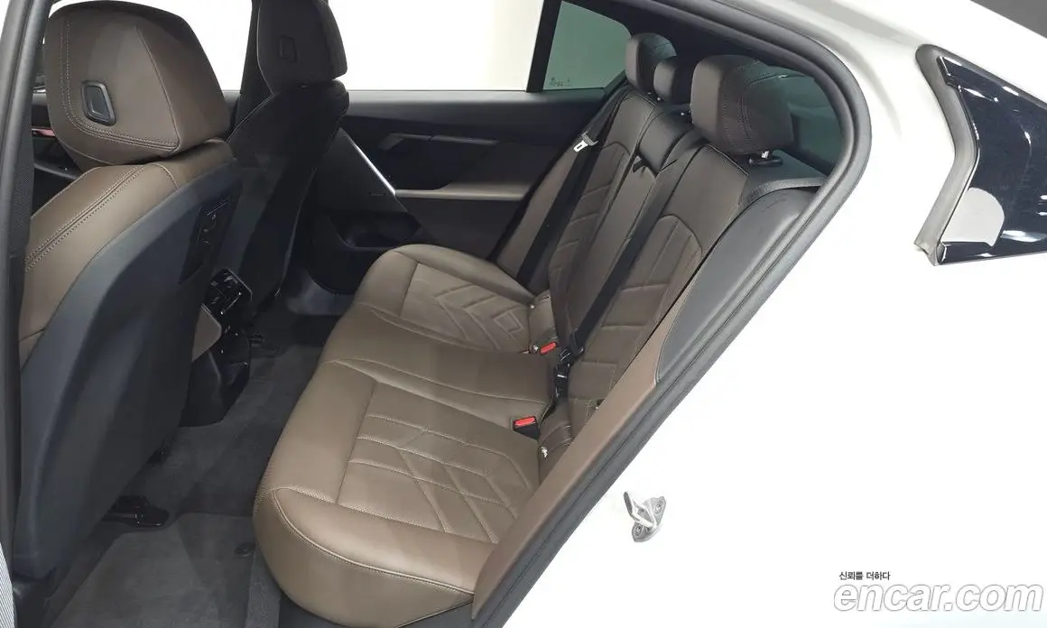 BMW 5 серия 2024 2.0 автомат (гидро), фото 16