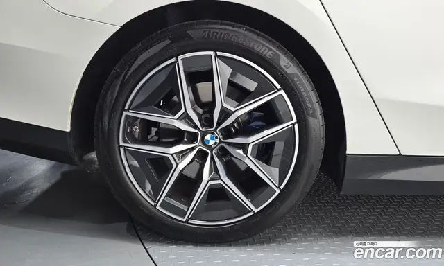 BMW 5 серия 2024 2.0 автомат (гидро), миниатюра 4