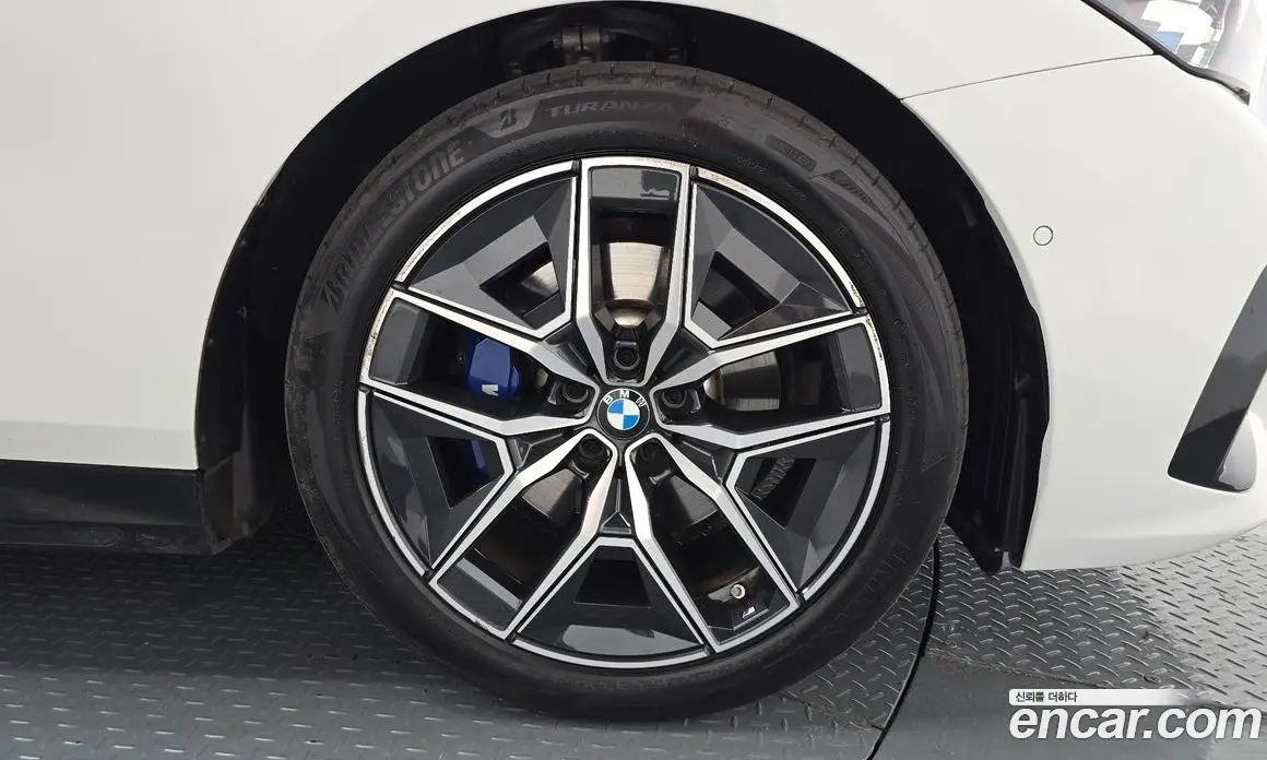 BMW 5 серия 2024 2.0 автомат (гидро), фото 6