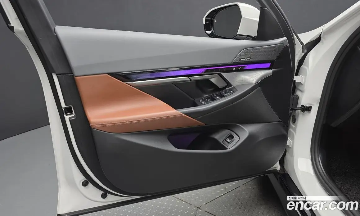 BMW 5 серия 2024 2.0 автомат (гидро), фото 14