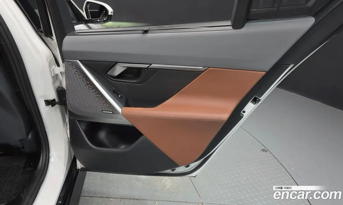 BMW 5 серия 2024 2.0 автомат (гидро), фото 15