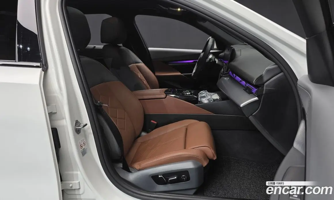 BMW 5 серия 2024 2.0 автомат (гидро), фото 17