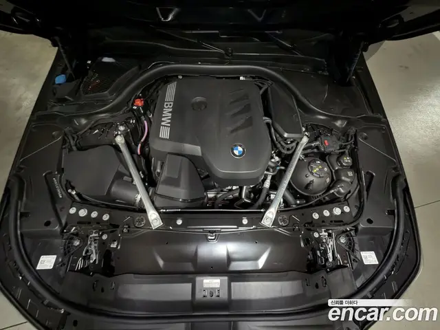 BMW 5 серия 2026 2.0 автомат (гидро), миниатюра 6