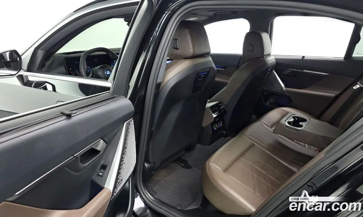 BMW i5 2025 0.2 автомат (гидро), фото 17 BMW i5 2025 0.2 автомат (гидро), фото 17