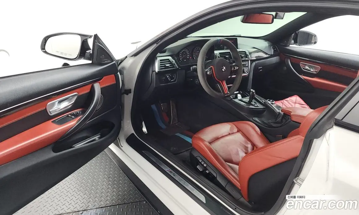 BMW M4 2016 3.0 автомат (гидро), фото 13