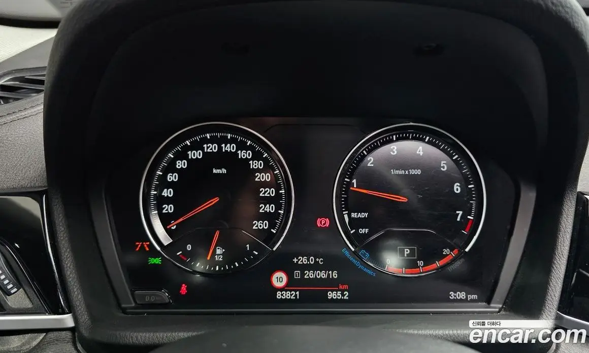 BMW X1 2022 2.0 автомат (гидро), фото 11