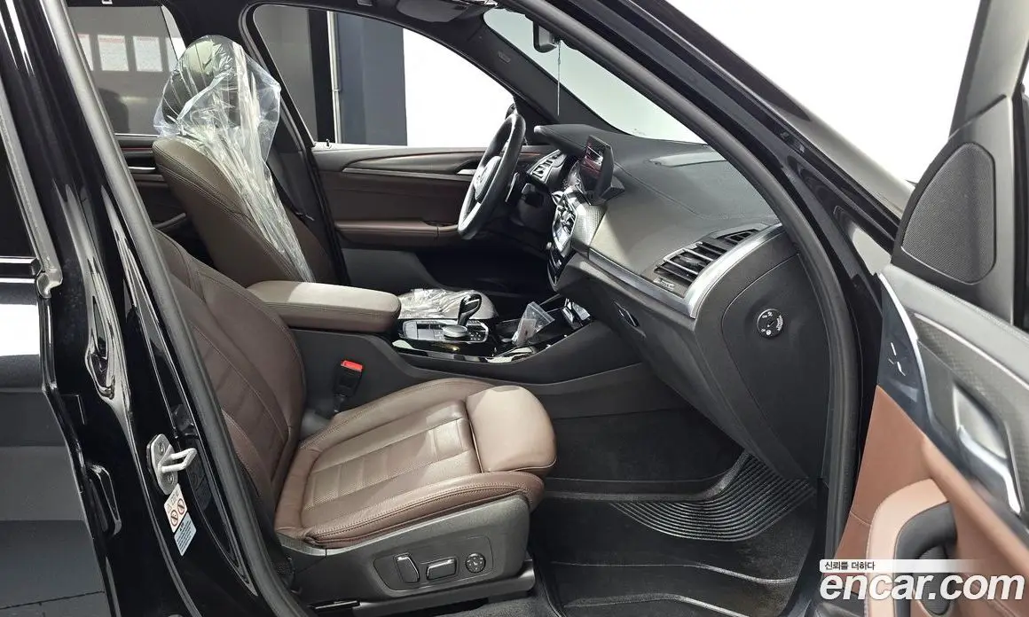 BMW X3 2024 2.0 автомат (гидро), фото 16