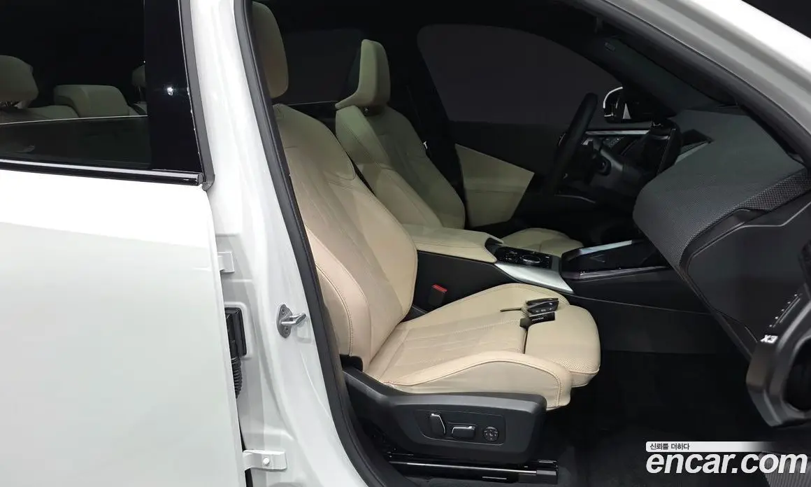 BMW X3 2025 2.0 автомат (гидро), фото 17