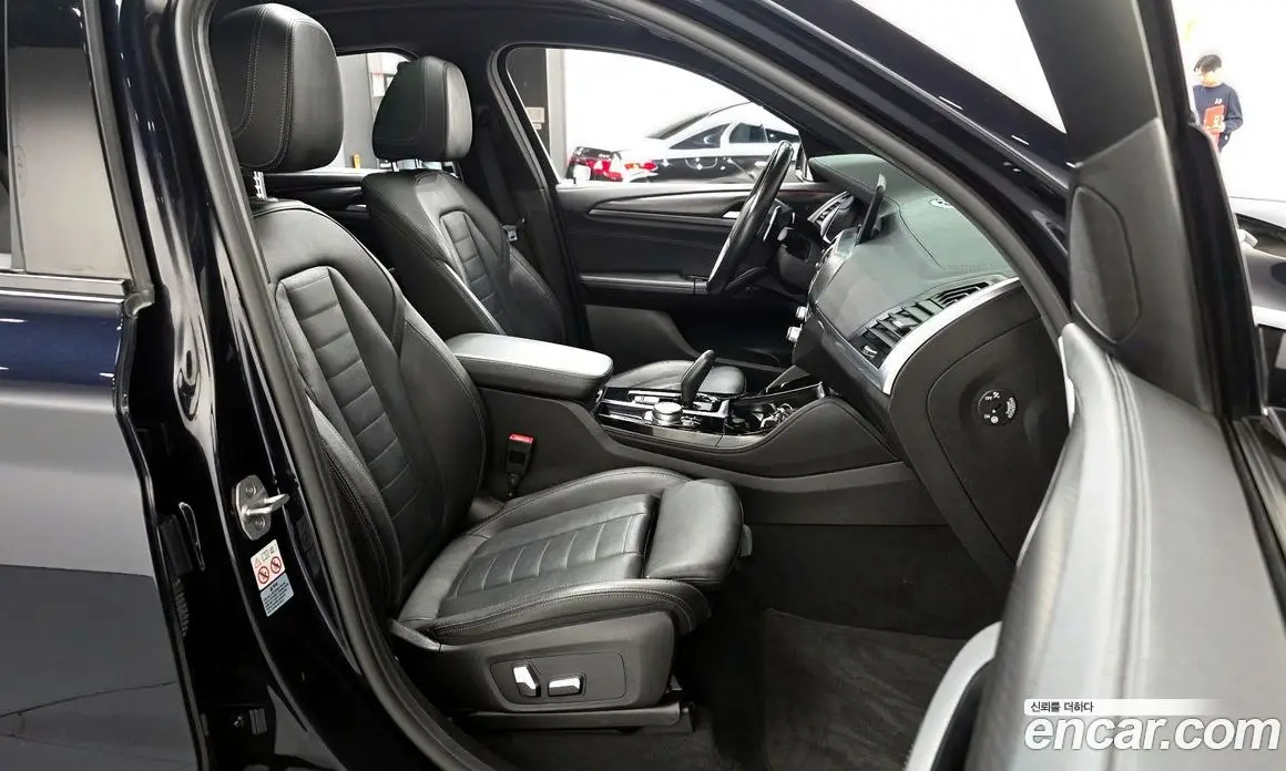 BMW X4 2021 2.0 автомат (гидро), фото 16