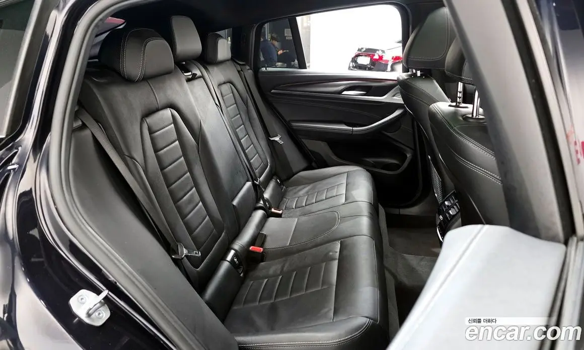 BMW X4 2021 2.0 автомат (гидро), фото 17