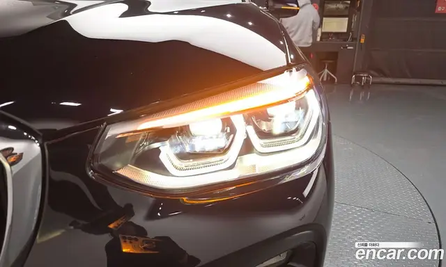 BMW X4 2021 2.0 автомат (гидро), миниатюра 8