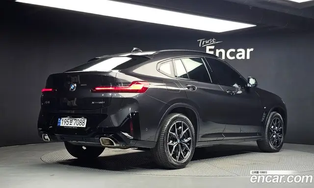BMW X4 2023 2.0 автомат (гидро), миниатюра 2