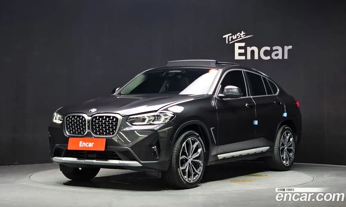BMW X4 2024 2.0 автомат (гидро), фото 1 BMW X4 2024 2.0 автомат (гидро), фото 1