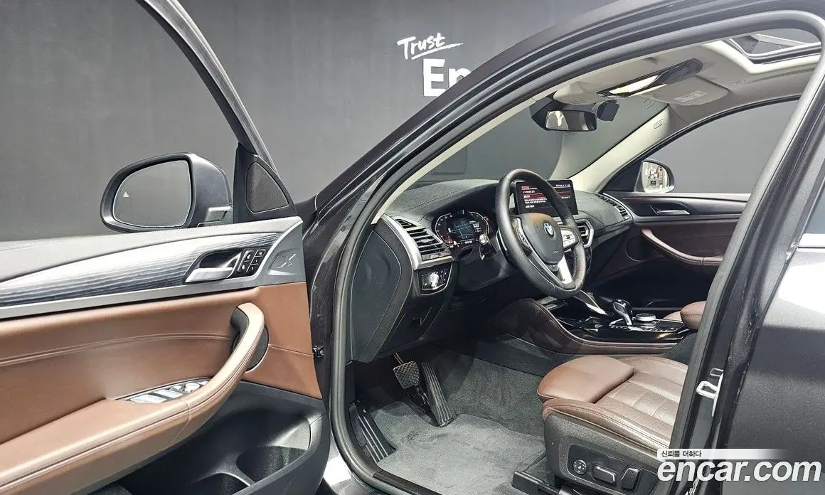 BMW X4 2024 2.0 автомат (гидро), фото 13 BMW X4 2024 2.0 автомат (гидро), фото 13