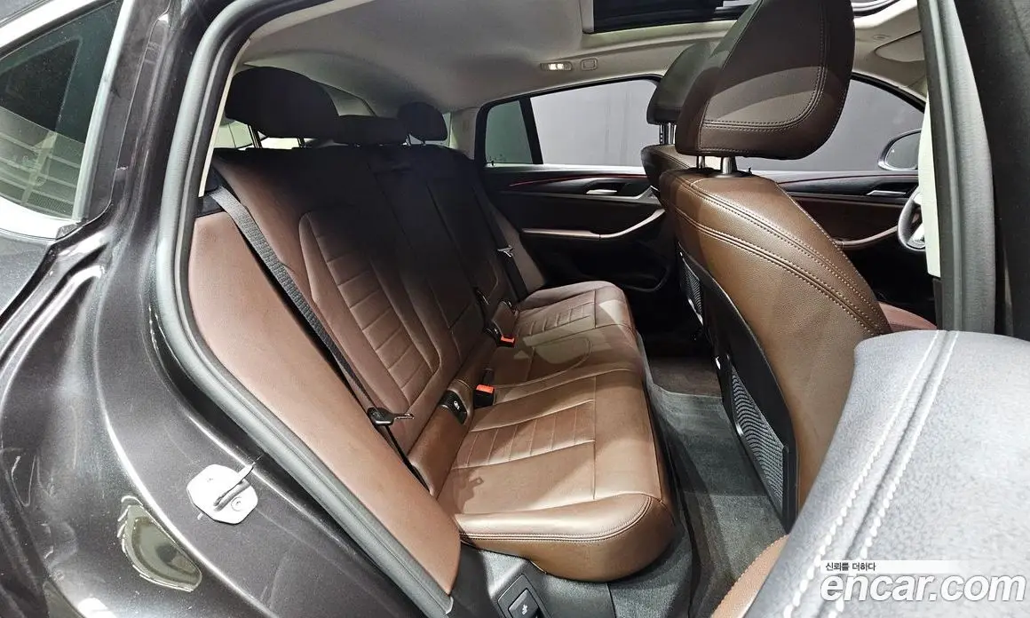 BMW X4 2024 2.0 автомат (гидро), фото 17 BMW X4 2024 2.0 автомат (гидро), фото 17