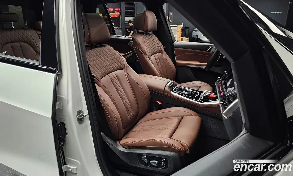 BMW X5 2025 3.0 автомат (гидро), фото 15