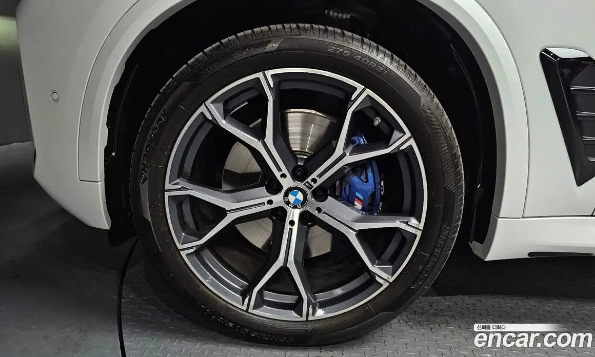 BMW X5 2025 3.0 автомат (гидро), фото 4