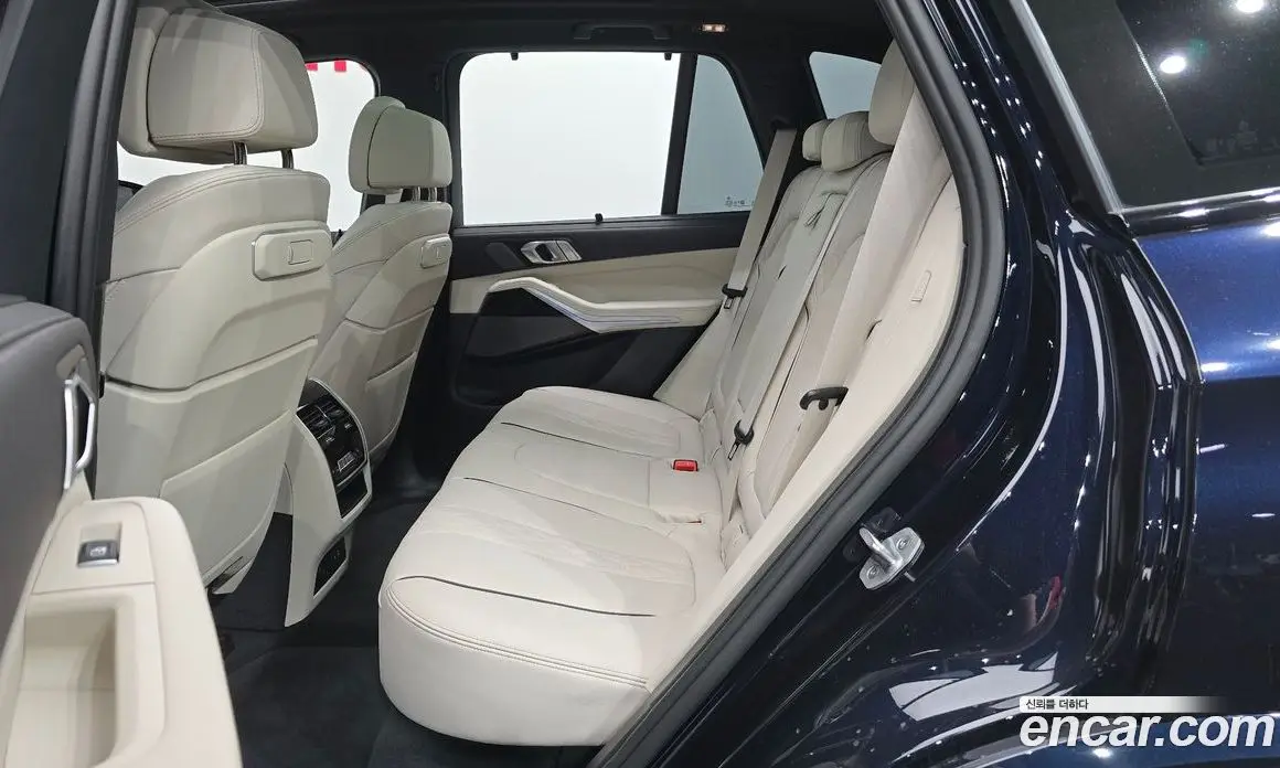 BMW X5 2025 3.0 автомат (гидро), фото 18