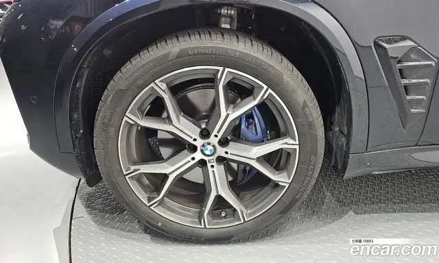 BMW X5 2025 3.0 автомат (гидро), миниатюра 5