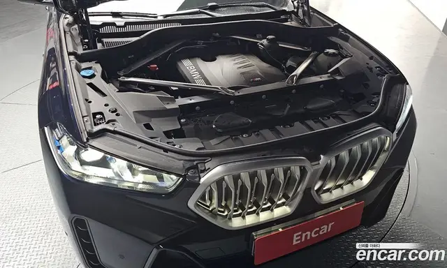 BMW X6 2025 3.0 автомат (гидро), миниатюра 6